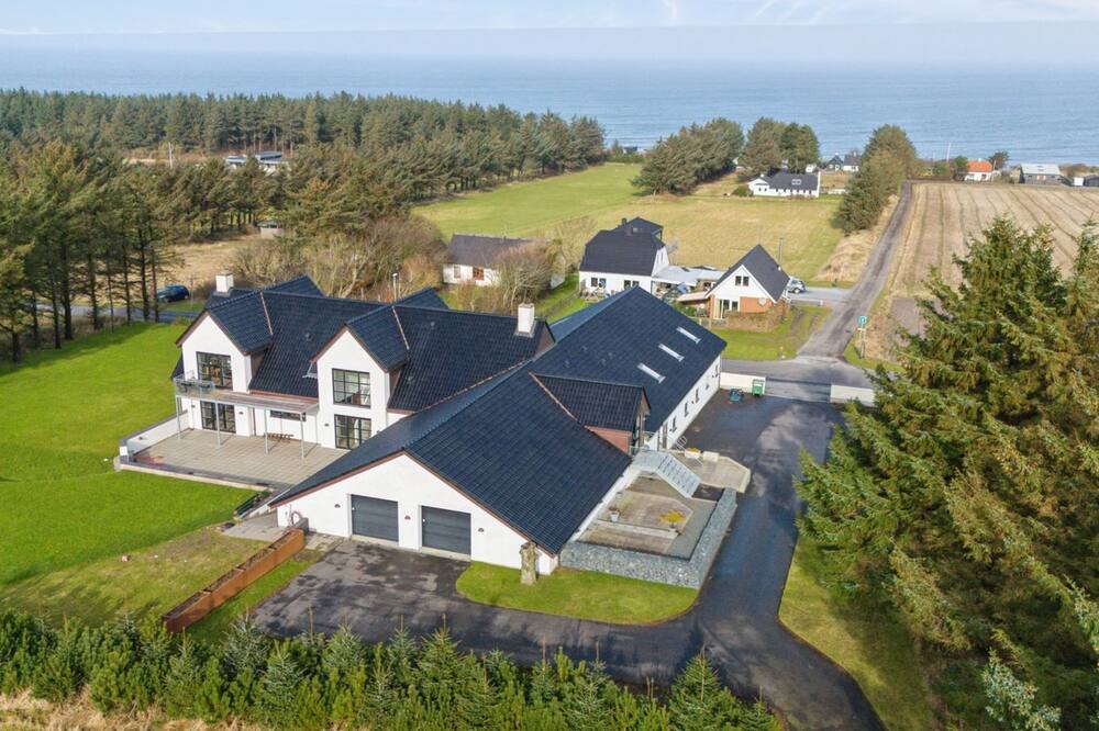 \"Ernstine\" - 1km from the sea by Interhome