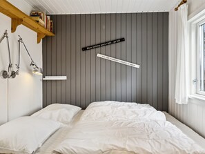 2 bedrooms, WiFi - "Jukka" - 2km from the sea by Interhome (Snedsted)