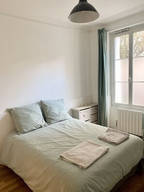 1 quarto, ferros/tábuas de passar roupa, Wi-Fi, roupa de cama