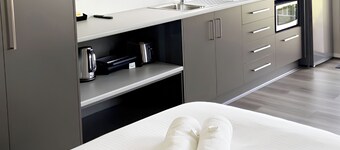 Waters Edge Holiday Park