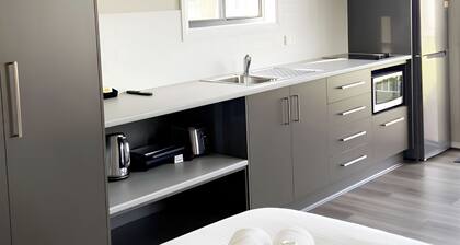 Waters Edge Holiday Park