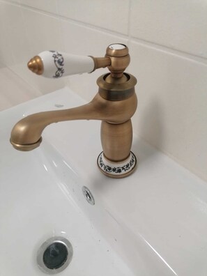 Hair dryer, towels, toilet paper