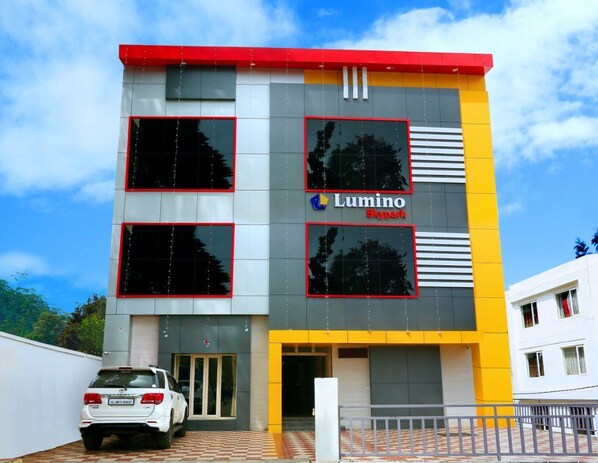 Exterior - Lumino Skypark (Kodaikanal)