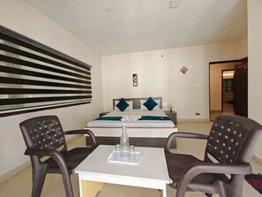 Deluxe Room - Lumino Skypark (Kodaikanal)