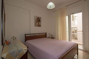 2 chambres, bureau, fer et planche à repasser, Wi-Fi gratuit