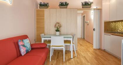 Azzurra Suite - studio apartment with WiFi pool and air conditioning