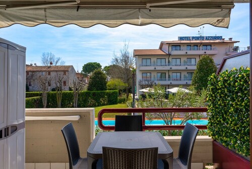 Azzurra Suite - studio apartment with WiFi pool and air conditioning