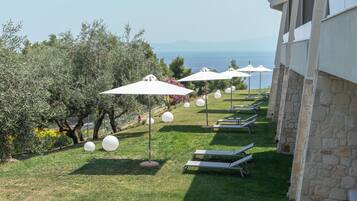 Harmony Villa with Sea View | Terrass/Patio