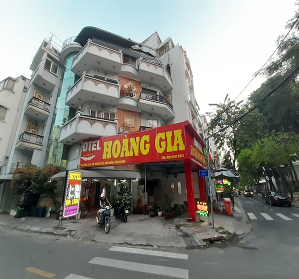 Front of property - OYO 1226 Hoang Gia Hotel (Ho Chi Minh City)