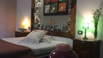 2 camere, una cassaforte in camera, una scrivania, ferro/asse da stiro