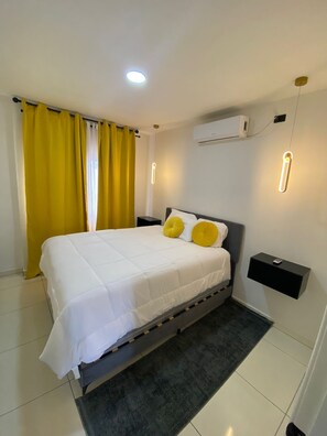 3 dormitoris, planxa i posts de planxar, wifi i roba de llit