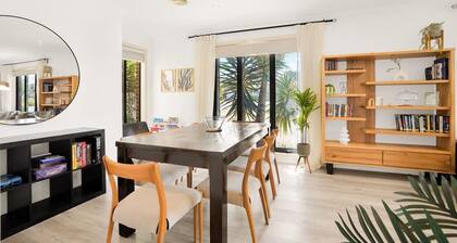 Deluxe Family Montpellier Gardens Estate - Burwood