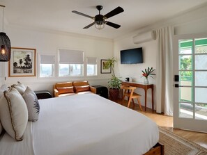 1 slaapkamer, een strijkplank/strijkijzer, wifi, beddengoed