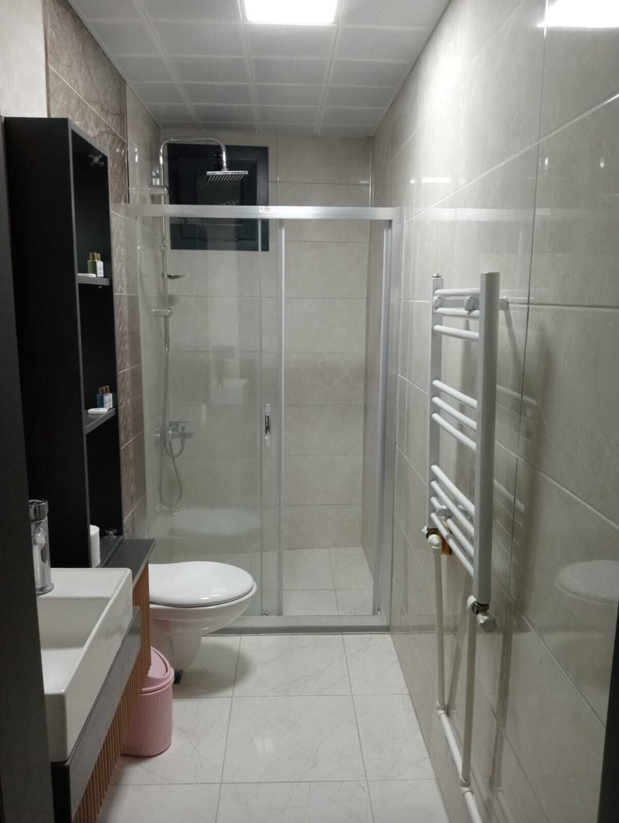 Classic Room | Bathroom