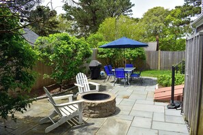 Outdoor dining - Four bedroom home- Just 300 yards to Sea Street Beach (Dennis Port)