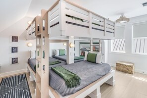 6 Schlafzimmer, Bügeleisen/Bügelbrett, kostenloses WLAN, Bettwäsche