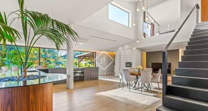 BEAUTIFUL SECLUDED 4 BED VILLA, XL POOL, PERFECT PARADISE ALICANTE