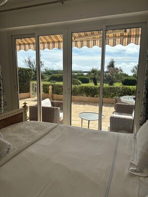 2 soverom, strykejern/-brett, wi-fi og sengetøy