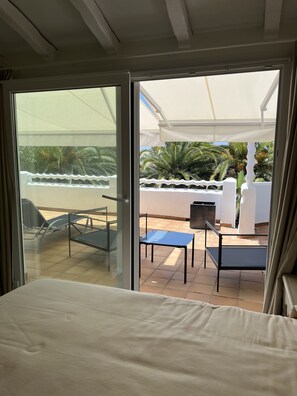 4 bedrooms, iron/ironing board, WiFi, bed sheets - Preciosa Casa Pareada en Bahía de Marbella, Playa de Los Monteros (Marbella)