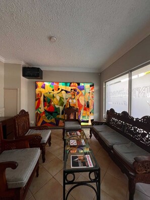 Interior - LE SAINT GEORGES HOTEL (Port Louis)