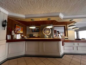 Lobby - LE SAINT GEORGES HOTEL (Port Louis)