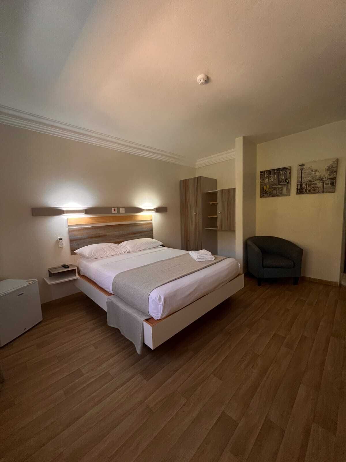 Individually decorated, individually furnished, desk, free WiFi