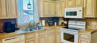 Beautiful Farmhouse in the country but close to Rome!