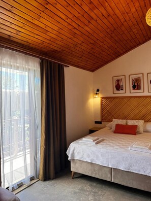 Habitació exclusiva | Decoració individual, mobiliari individual i habitacions insonoritzades 