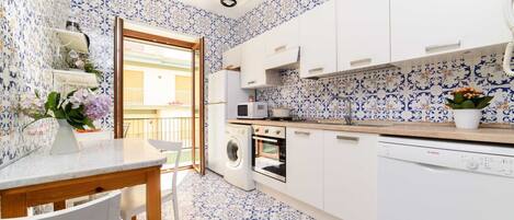 Fridge, microwave, oven, dishwasher