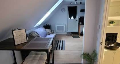 Cute 1-bedroom apartment with AC and WiFi in charming Edmundston