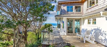 Whaletopia - Spectacular Oceanfront Vistas!