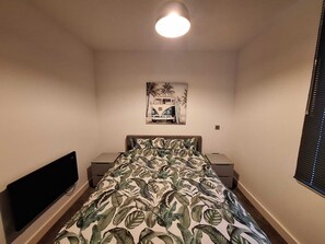 Apartment | 1 Schlafzimmer, Bügeleisen/Bügelbrett, kostenloses WLAN, Bettwäsche