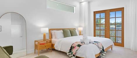 4 chambres, fer et planche à repasser, lit parapluie, Wi-Fi gratuit