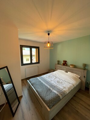 1 sovrum, strykjärn/strykbräda, wi-fi och sängkläder