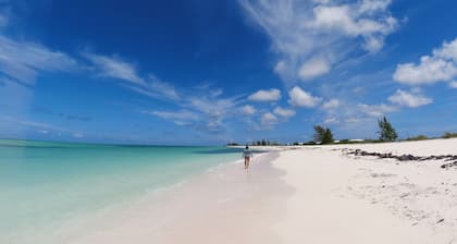 Caribbean Cruising Lifestyle Luxury Yacht Charter