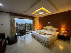 Kamar Double Standar | Seprai katun Mesir, seprai premium, dan tempat tidur Select Comfort