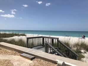 Beach - Beach lovers paradise!  (Longboat Key)
