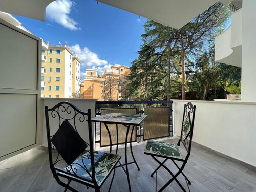Room center sorrento baby (torquato tasso)