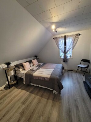 1 soveværelse, strygejern/strygebræt, gratis Wi-Fi, sengetøj