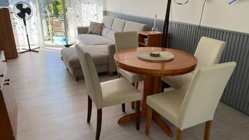 Basic House, 1 Queen Bed with Sofa bed, Patio, Garden View | Living area