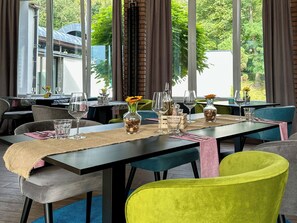 Food court - Hotel Malinowski Leśny (Gliwice)