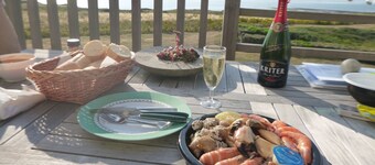 apptm ensoleillé avec vue mer imprenable et panoramique sur les côtes anglaises