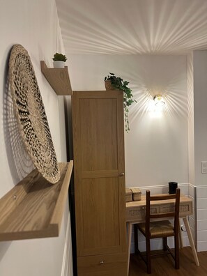 Quarto standard | Escrivaninha, Wi-Fi de cortesia