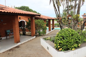 Exterior - Pousada Vegana Casa Yogue (São Pedro)