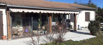 Chambre Lumineuse Dans Maison Familiale Calme