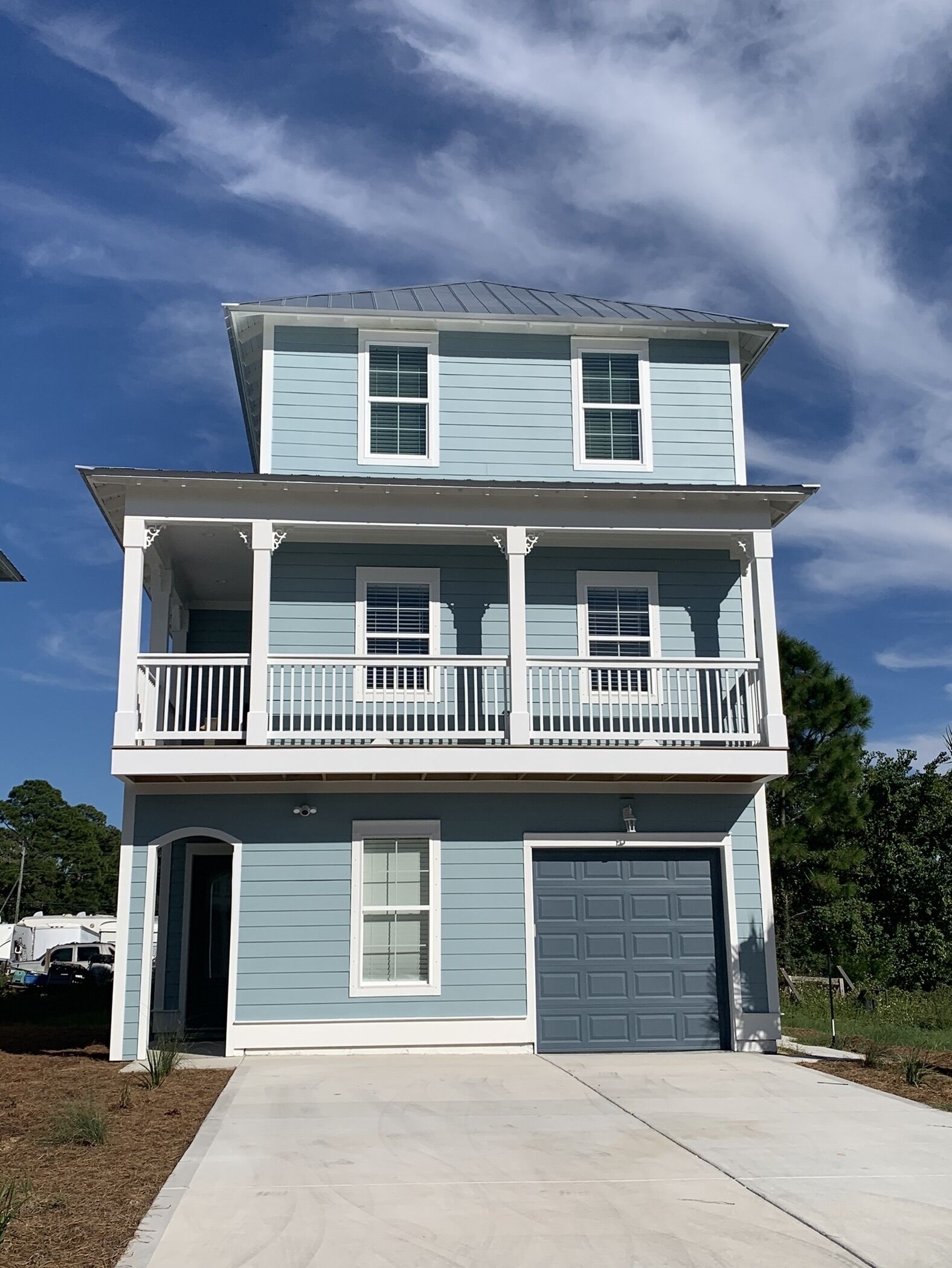 Spacious 4-bedroom family-friendly home with Air Hockey, minutes to beach in PCB