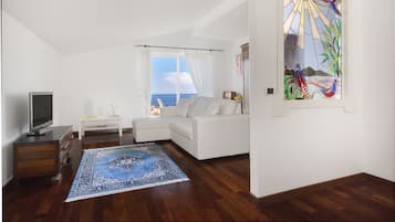 Exclusive-Villa, eigener Pool, Meerblick | 5 Schlafzimmer, individuell dekoriert, individuell eingerichtet