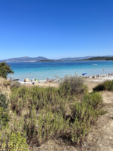 Appartement Proche de la Plage Dans Résidence Neuve à Porticcio