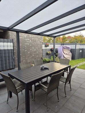 Buiten dineren