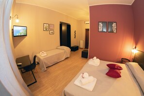 Triple Room, City View | In-room safe, individually furnished, desk, free WiFi - HOTEL MARCONI (Patti)